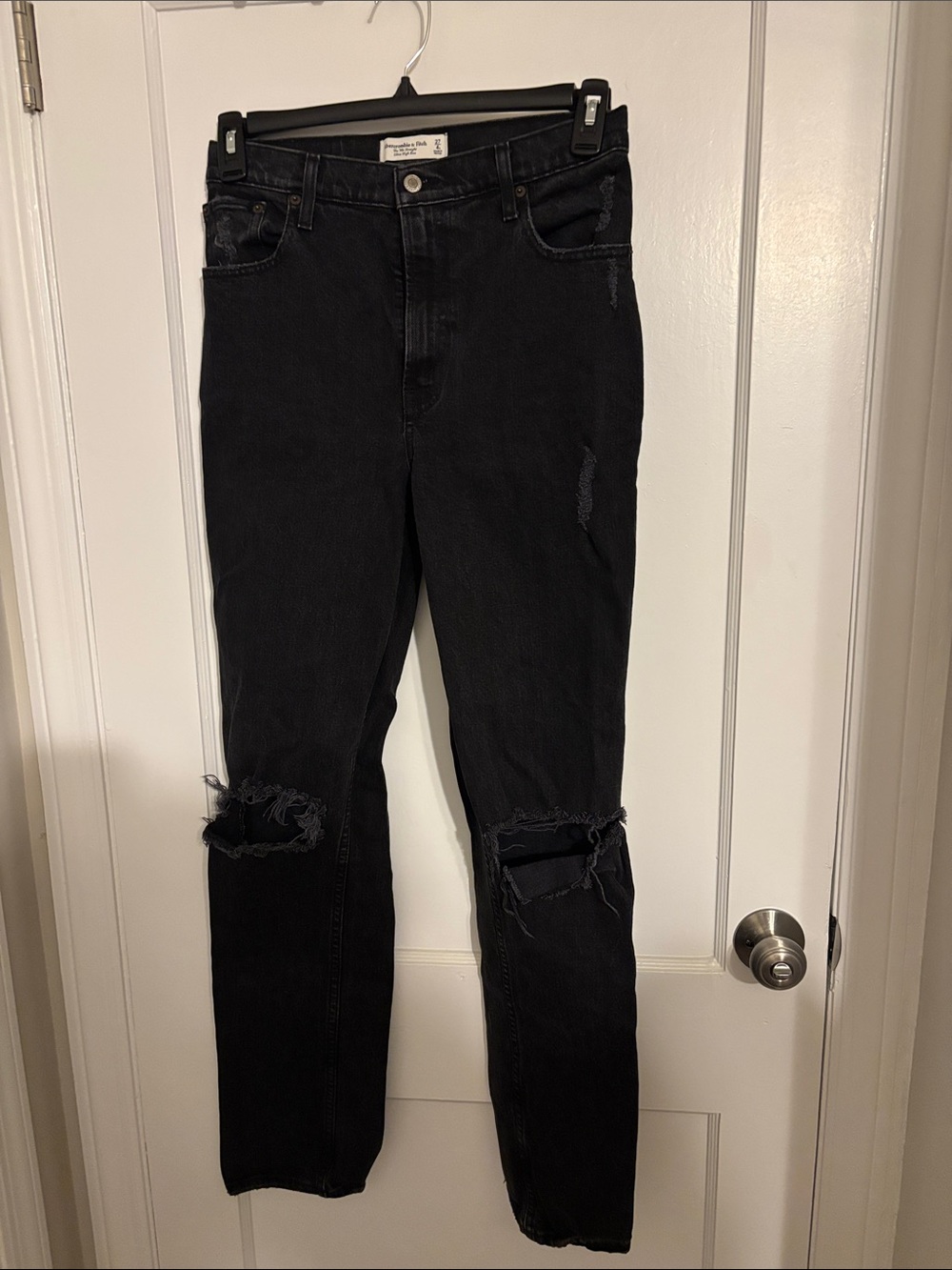 Abercrombie & Fitch Black Distressed Skinny Jeans